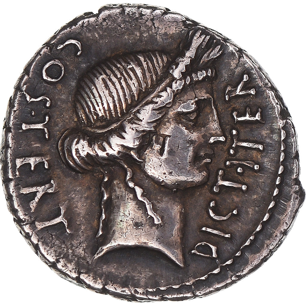 Julius Caesar,
denár,
46 před naším letopočtem