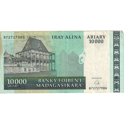 Bankovka, 
  
  Madagaskar, 
  
  10