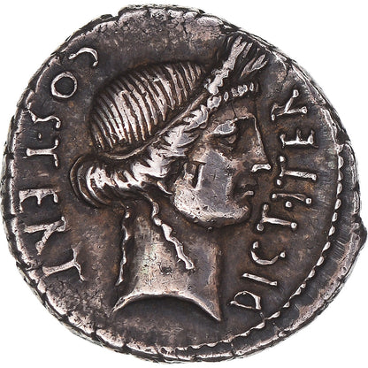 Julius Caesar, 
  
  denár, 
  
  46 před naším letopočtem
